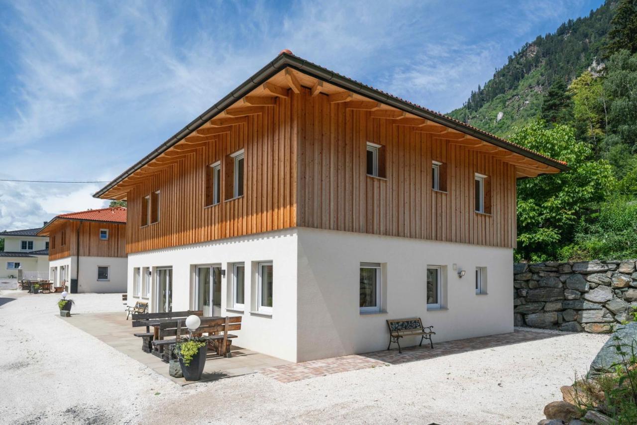 4luxurioeses In Traumhafter Landschaft Dobriach